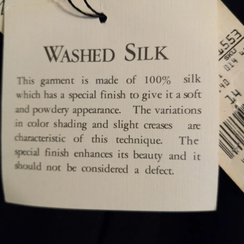 Dana Buchanan 14 Silk Pencil Skirt in Black - Funeral - Image 15