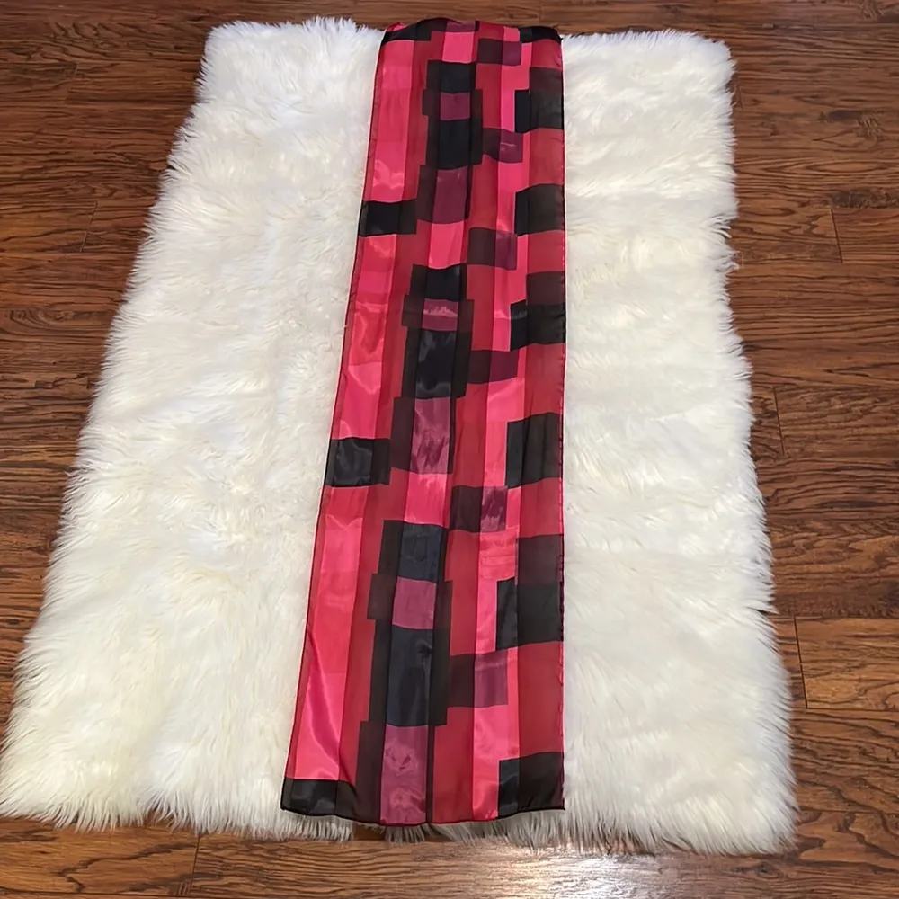 Beautiful silky scarf Black - Image 9