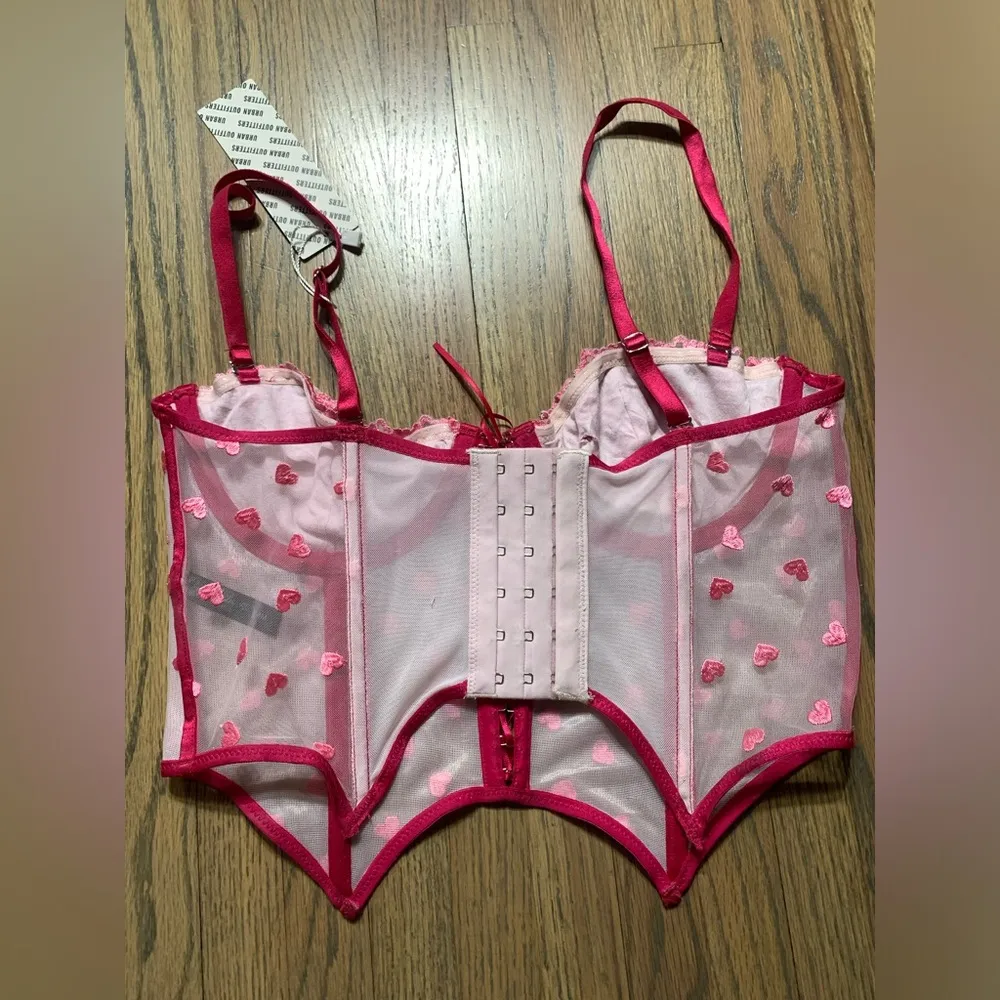 NWT urban outfitters cherry heart corset medium rose - Image 5