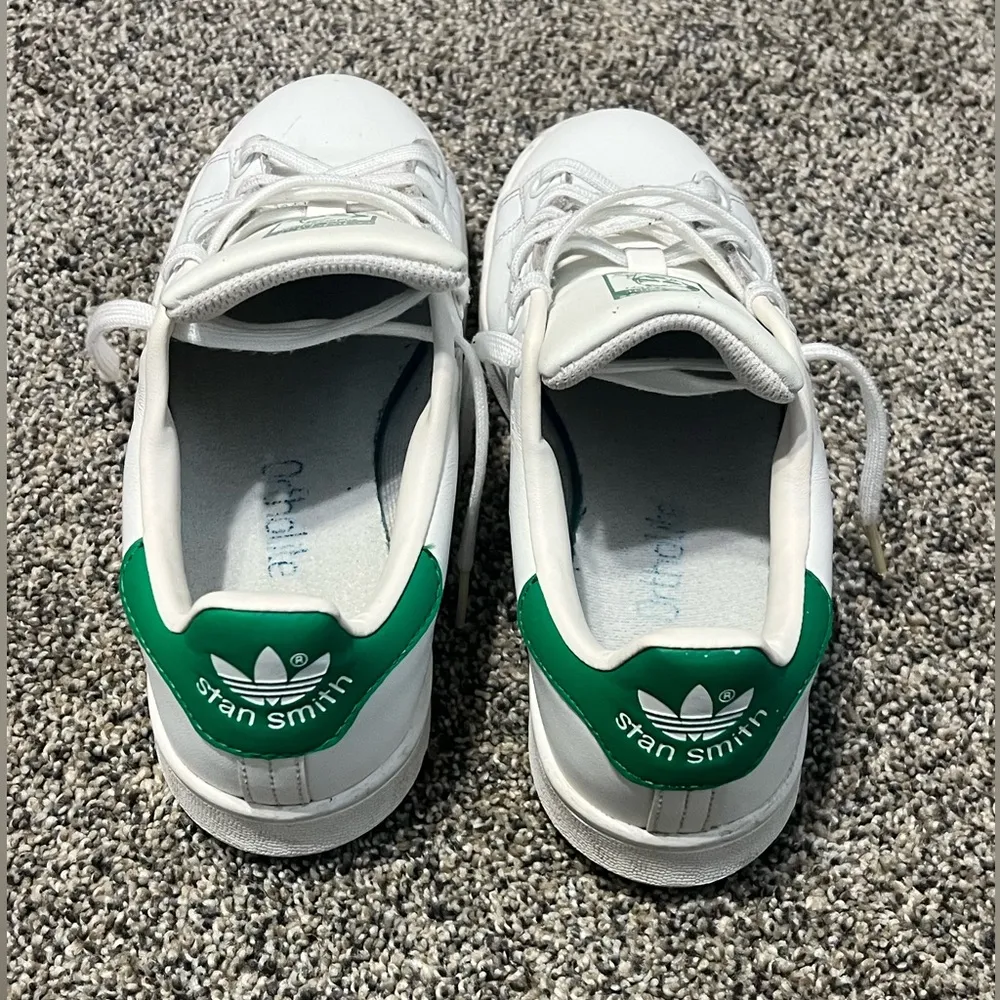 Adidas Stan Smith Shoes in white & green women size 4 1/2 - Image 4