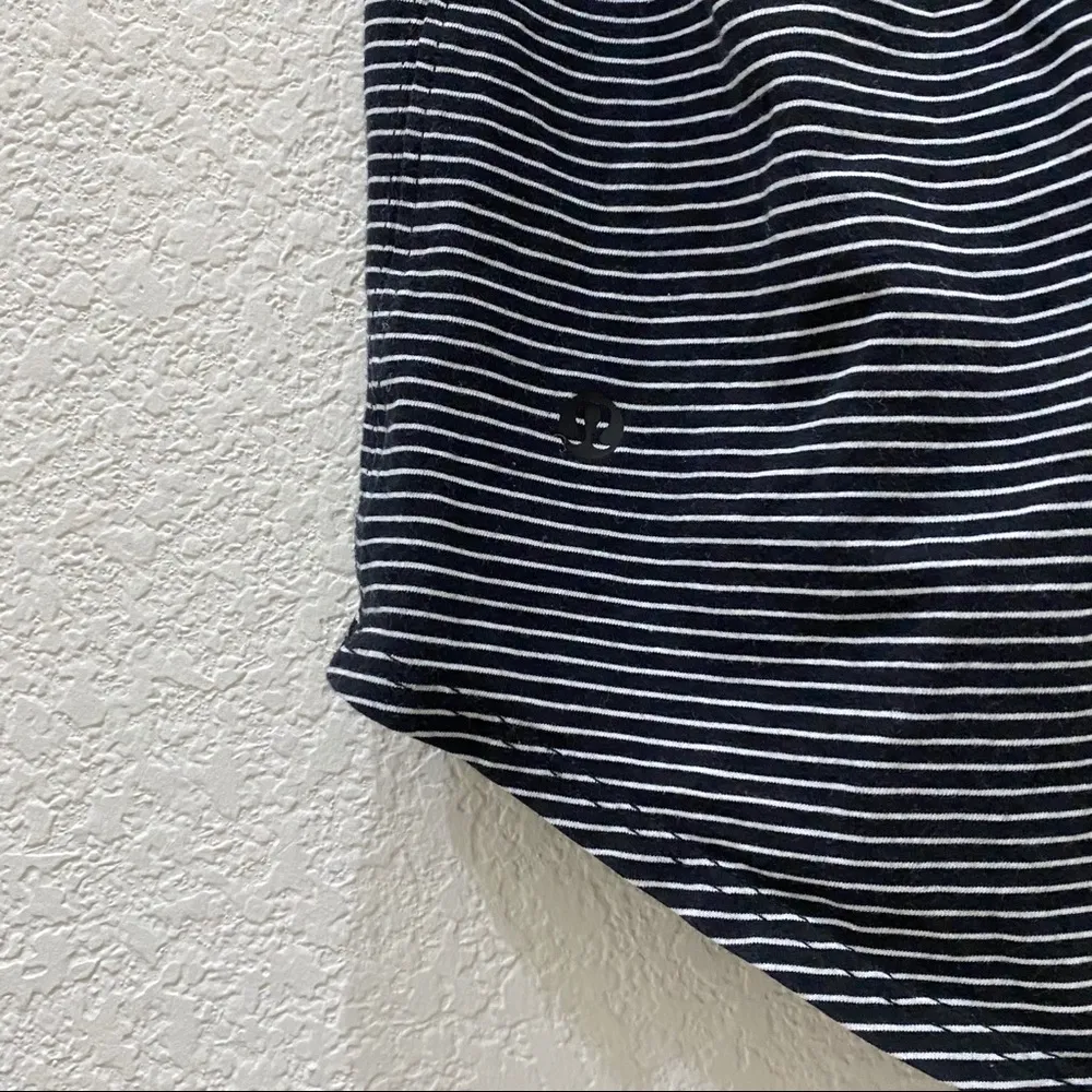 Lululemon Black/White Pleated Hyper Stripe Love Tank - Image 8
