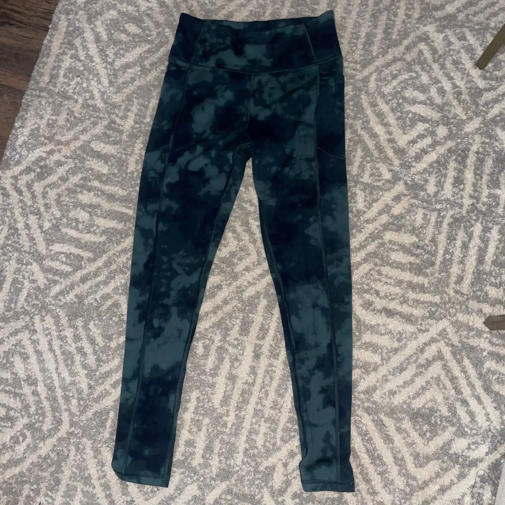 Victoria's Secret Dark Green Leggings - Image 2