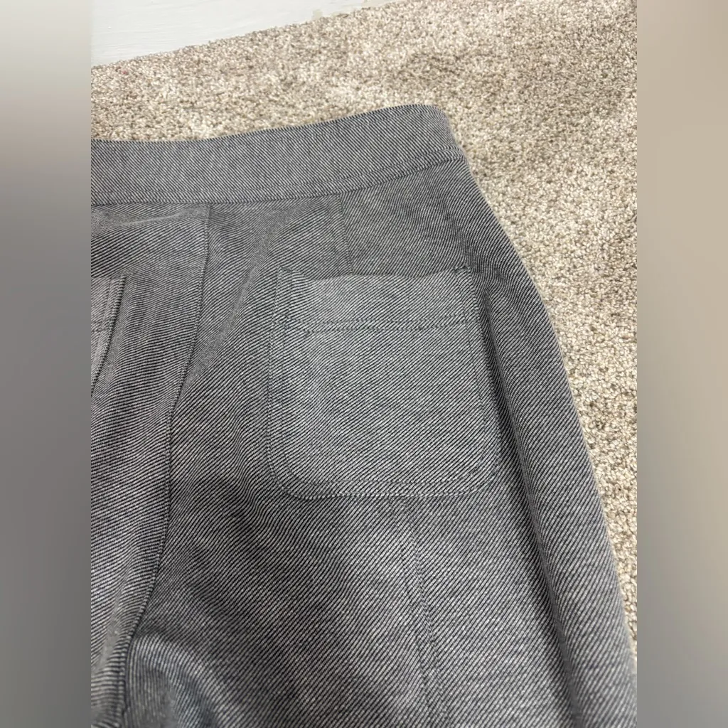 Anthropologie Maeve Seamed Flare Pants Gray Tweed Ponte Knot Size US 2 Slit - Image 5