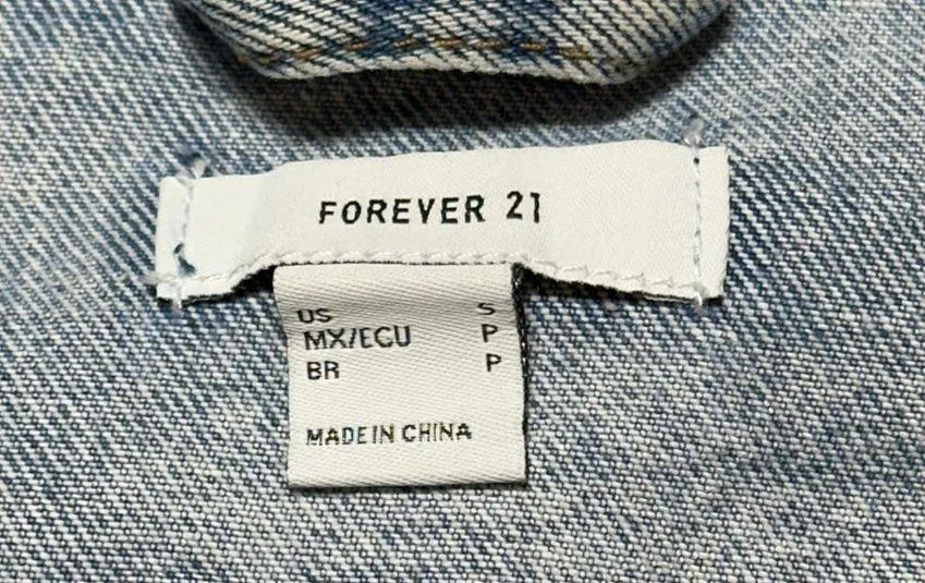 Forever 21 Light Wash Distressed Denim Jacket US S - Image 7
