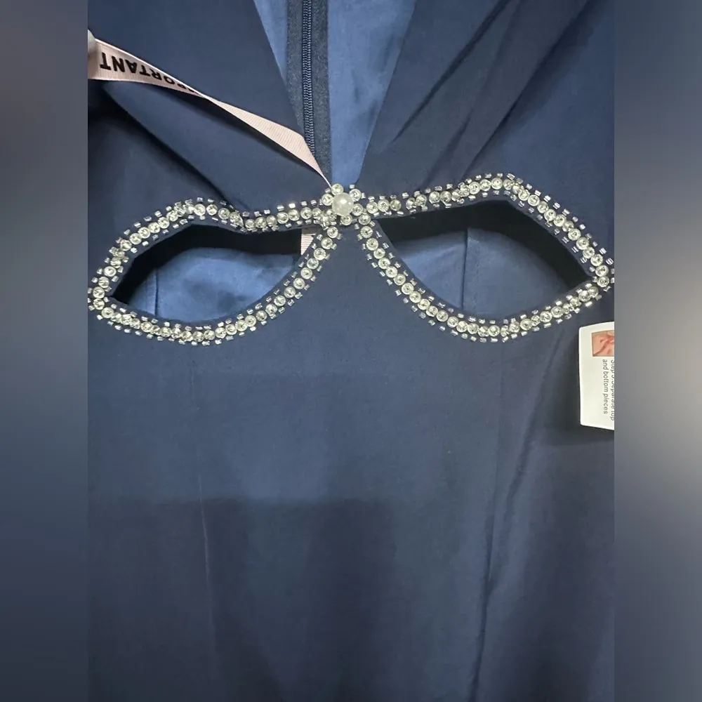 NWT Mac Duggal 2630 Plunge Neck Puff Sleeve Cut Out Gown Navy 4 - Image 6