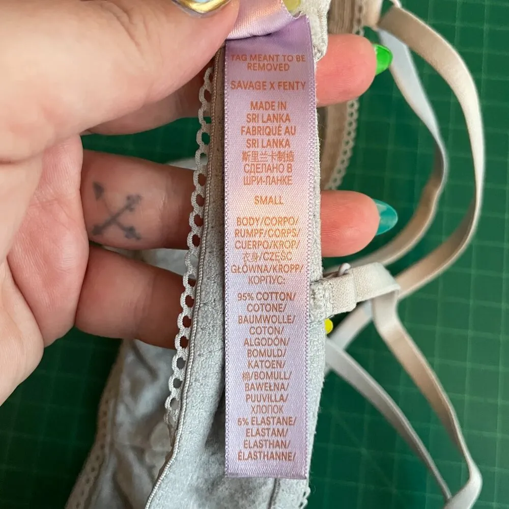 Savage X Fenty Women S Light Gray Cotton Essentials Lace Trim Bralette Unlined - Image 7