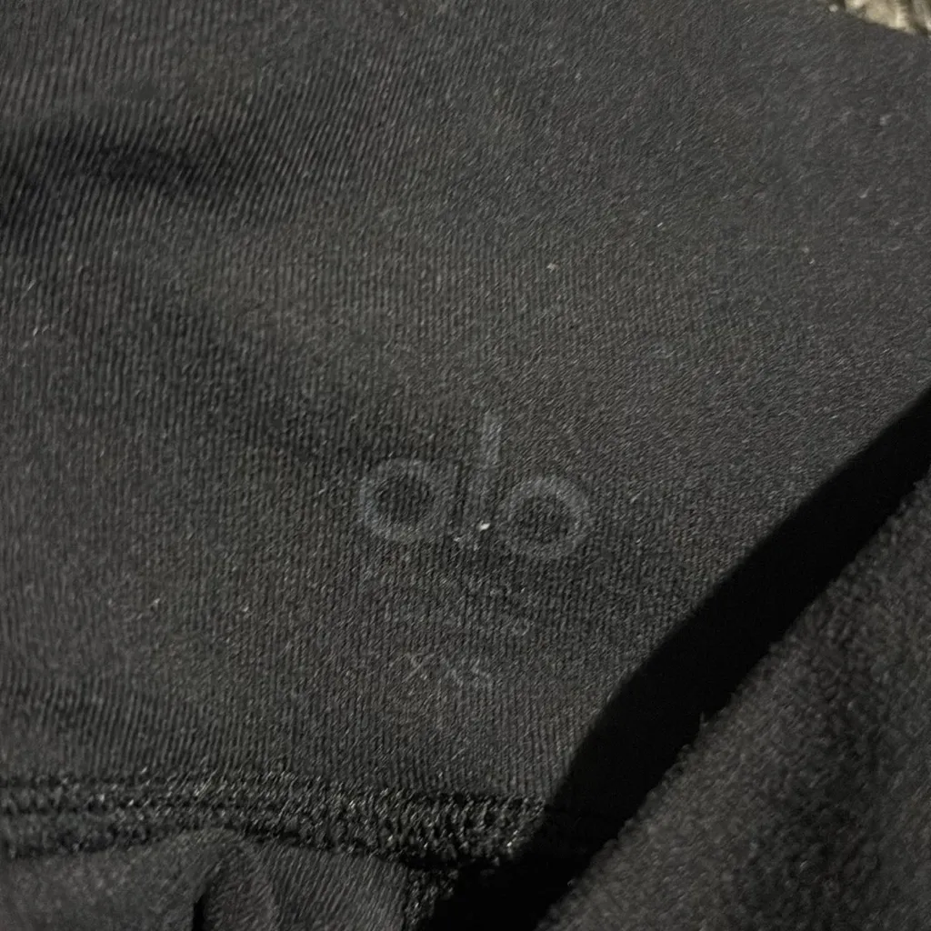 Alo yoga High-Waist Cargo Legging - Image 4