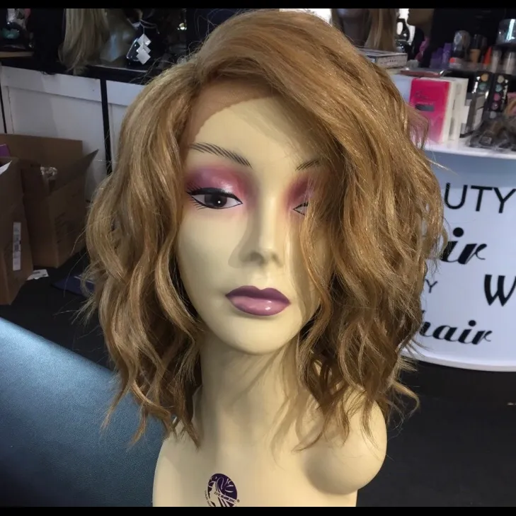 Short blonde mix wavy bob Lacefront Wig 2020 - Image 8