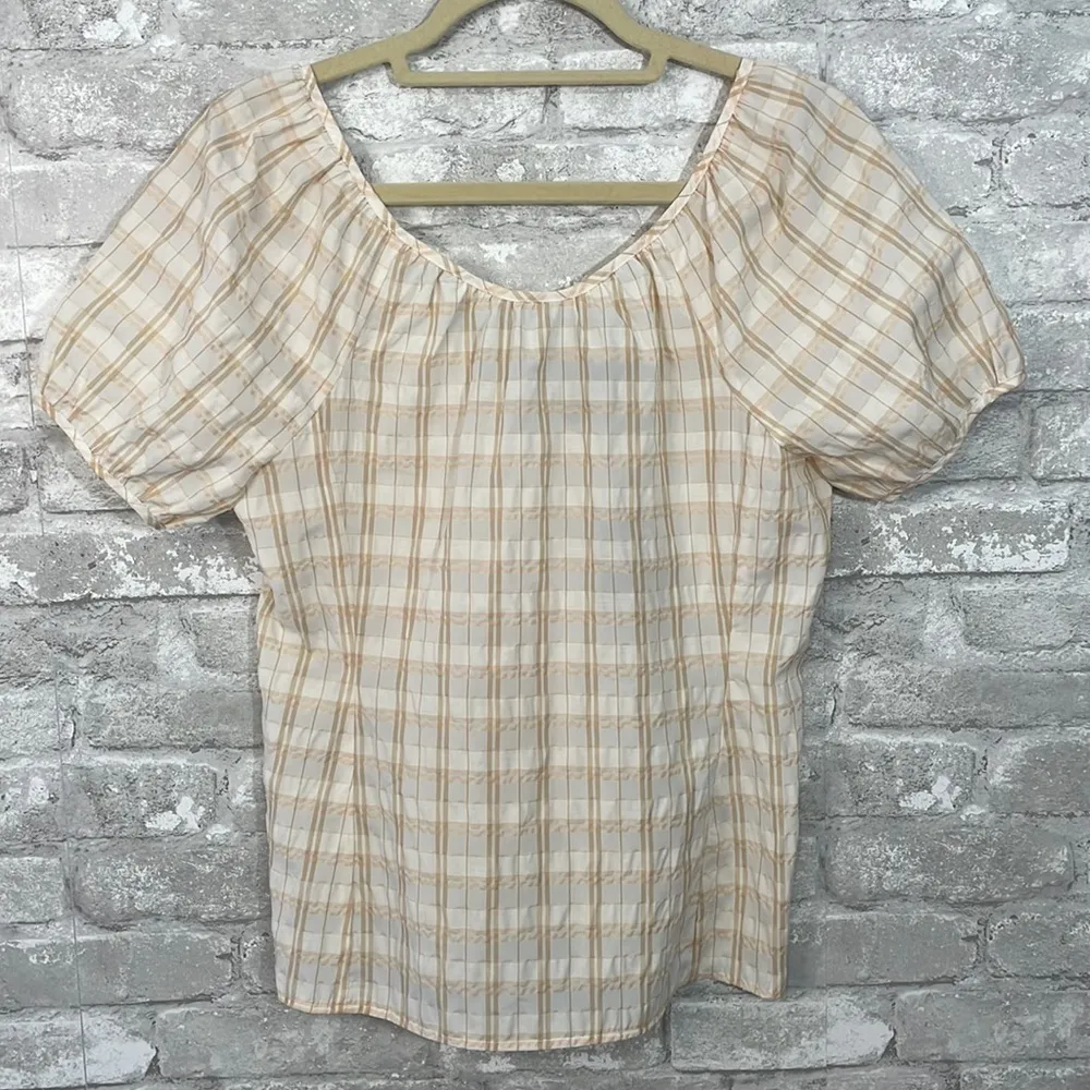 J.Crew V-back puff-sleeve top in textured plaid - Image 3