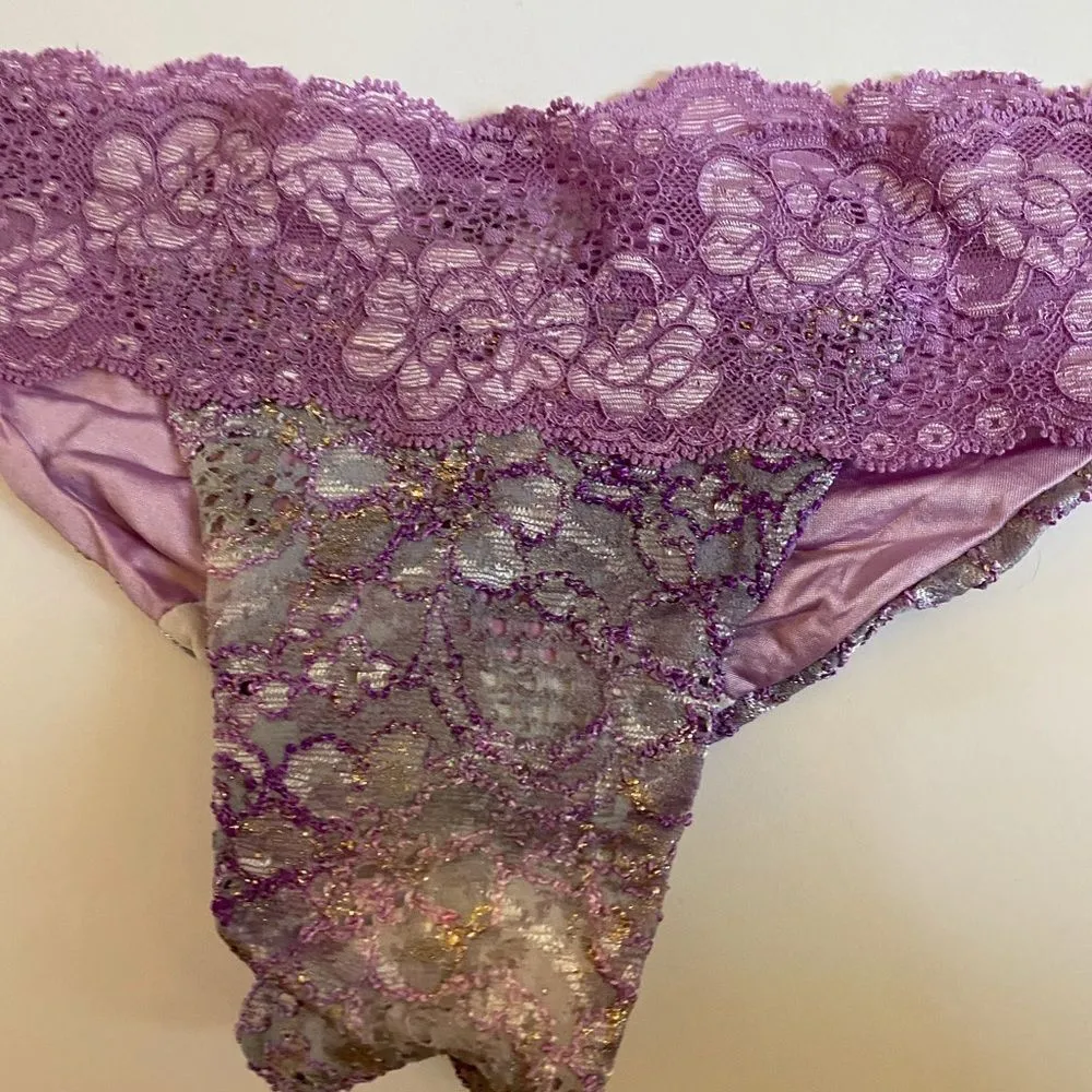 Beach Bunny Bikini Bottom - Image 3