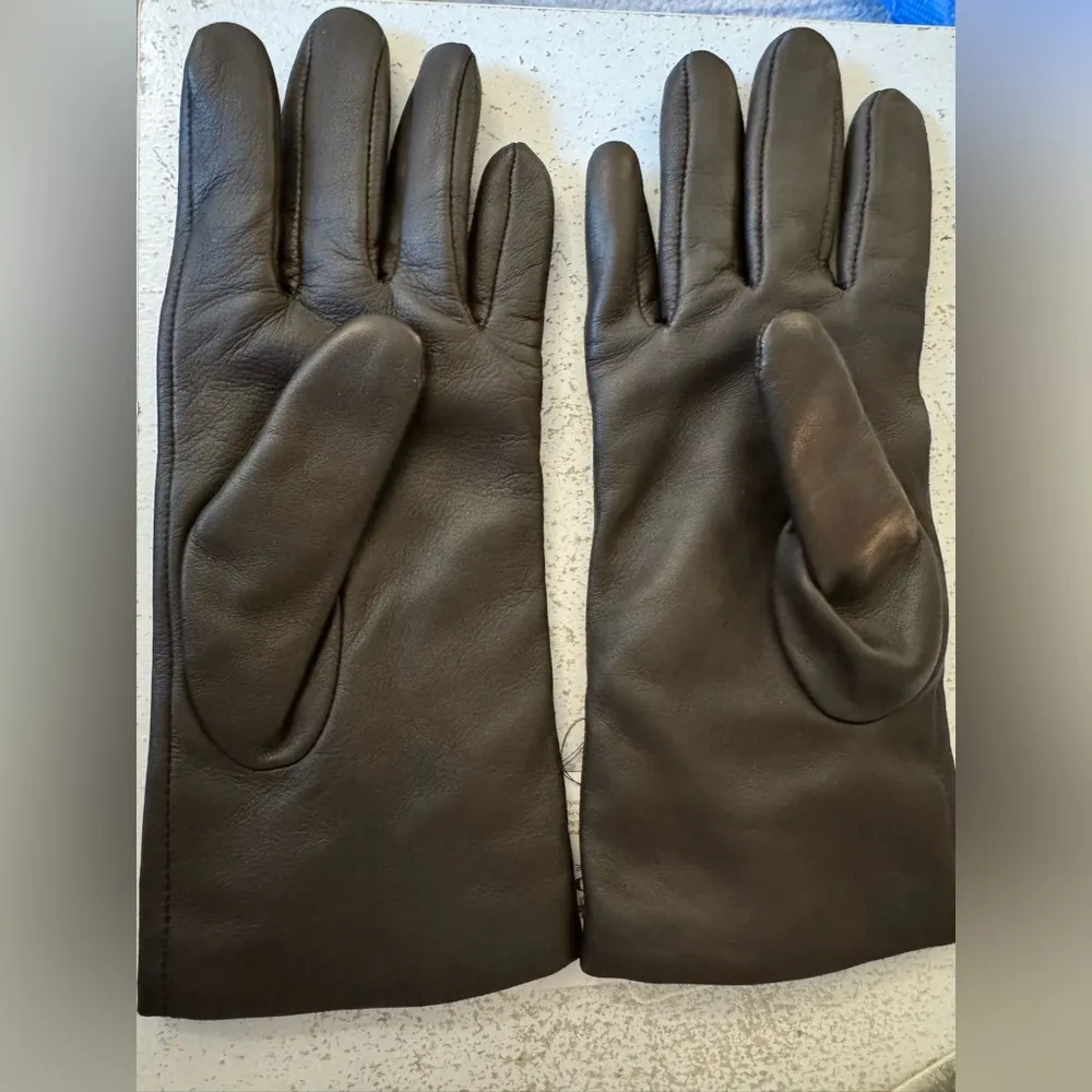 Coach NEW  Chocolate Brown RealLeather Gloves Size 6.5 Mahogany - Image 4