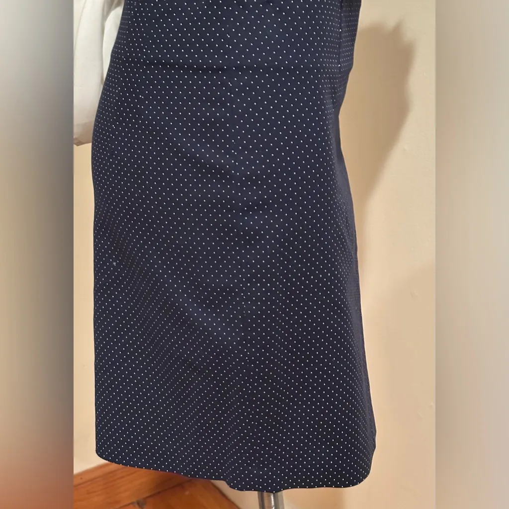 CYNTHIA ROWLEY Dark Blue White Poke Dote Mini Pencil Skirt Closure Zip In Back. - Image 5