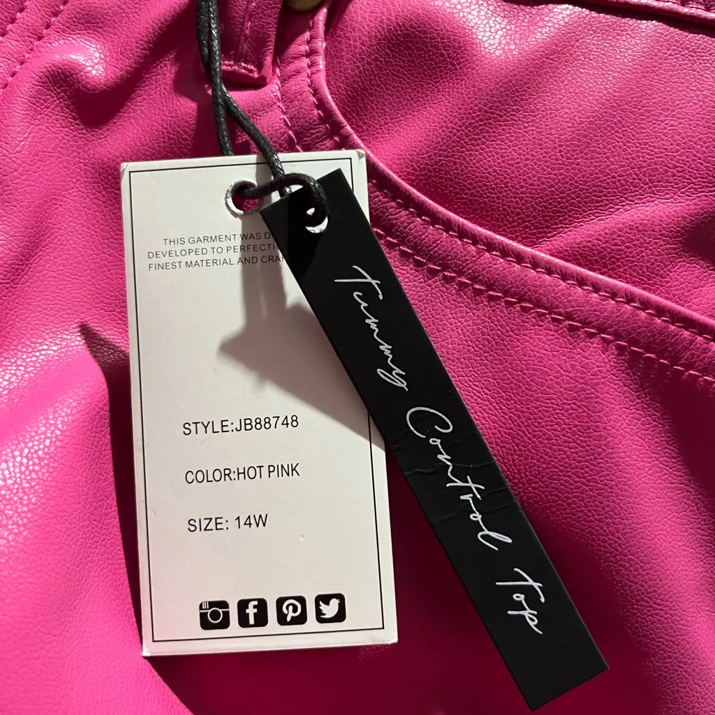 Judy Blue Hot Pink
Tummy Control
Vegan Leather
Straight Stretch Jean Size 14W - Image 12