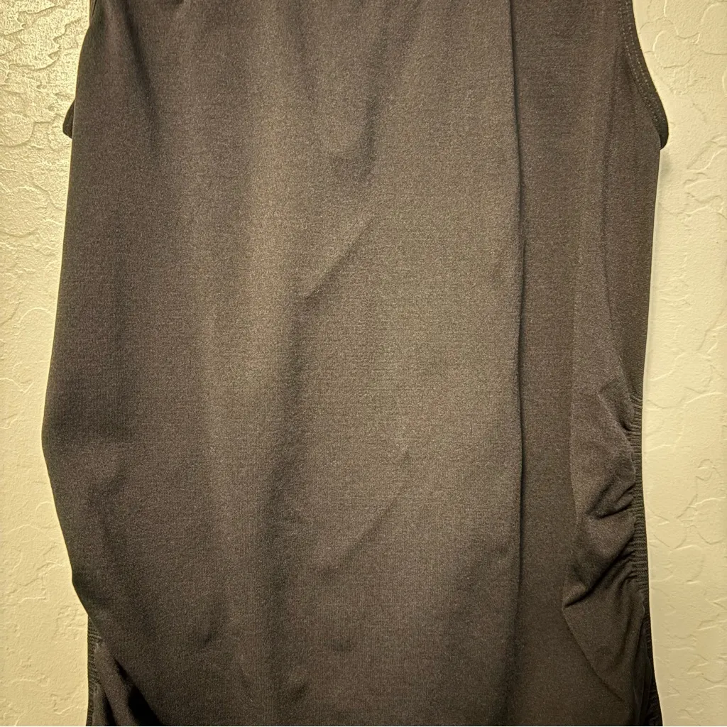 Motherhood Maternity black super stretchy maternity tank size large/x large - Image 3