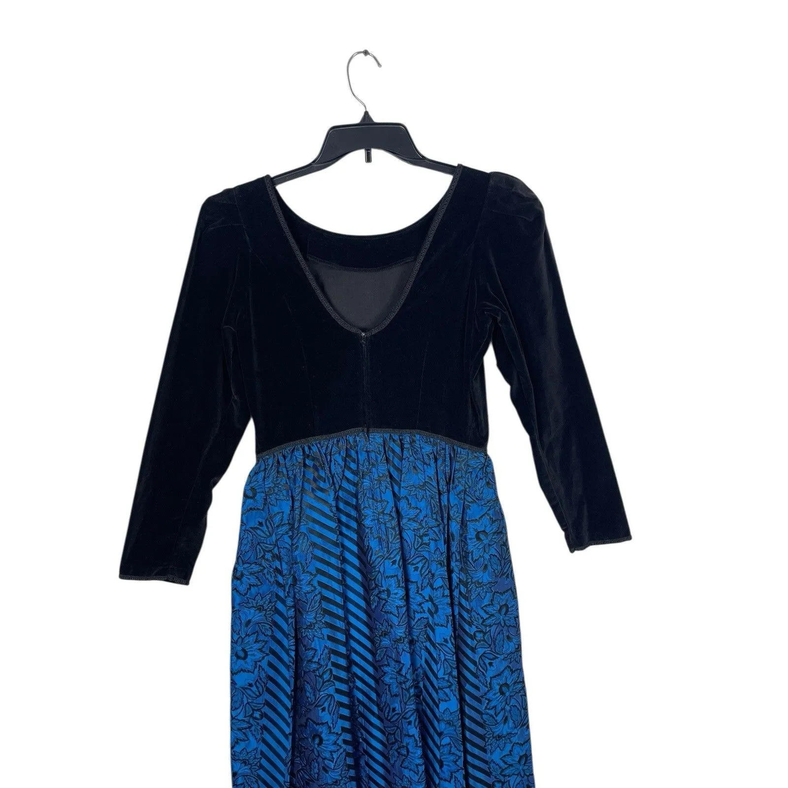 Misty Lane 80s Velvet Floral Dress 7/8 Black Blue Union Made Cosplay Renaissance Size undefined - Image 4