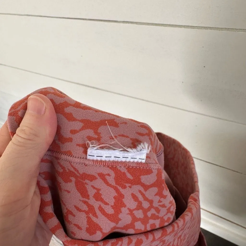 Athleta Women’s Large Orange Patterned Salutation Stash II Pocket 7/8 Tight - Image 6