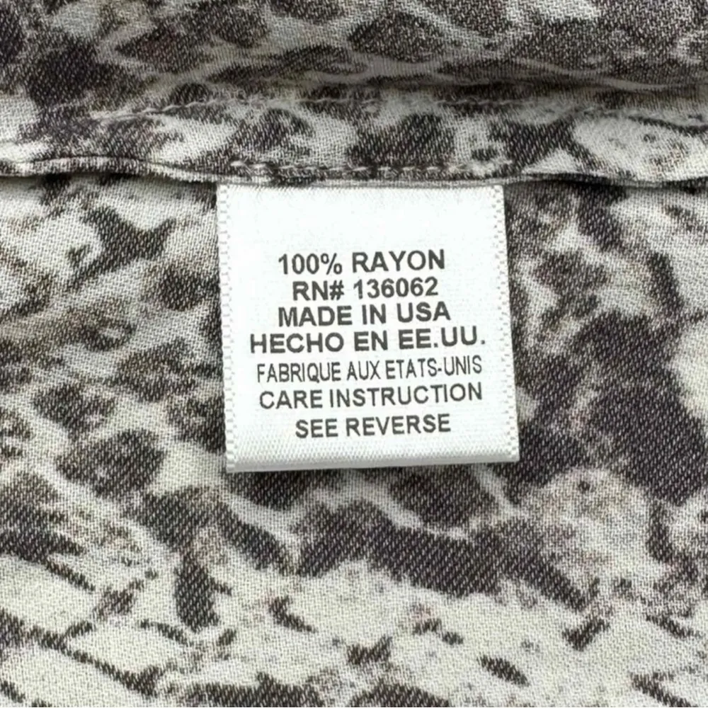 LAVENDER BROWN Snake Print Popover Top Size M - Image 8