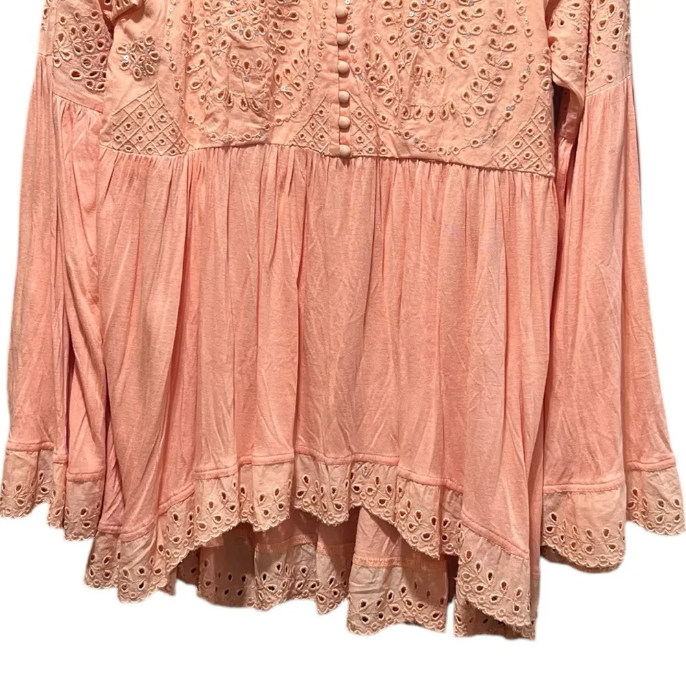 Free People Sea Of Love Eyelet Blouse Size Small Sun Blush - Image 5