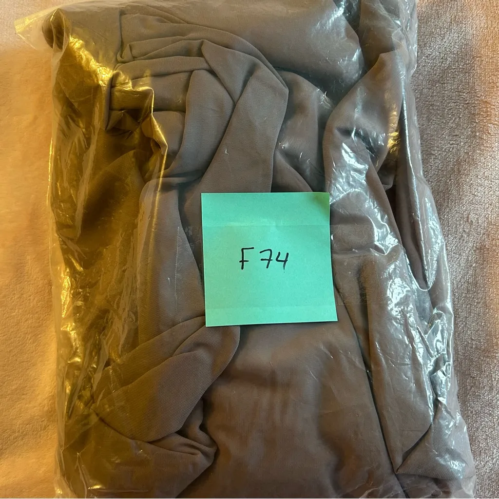 NWOT mauve sleeveless chiffon prom dress lace up back adjustable straps size 6 Purple - Image 8