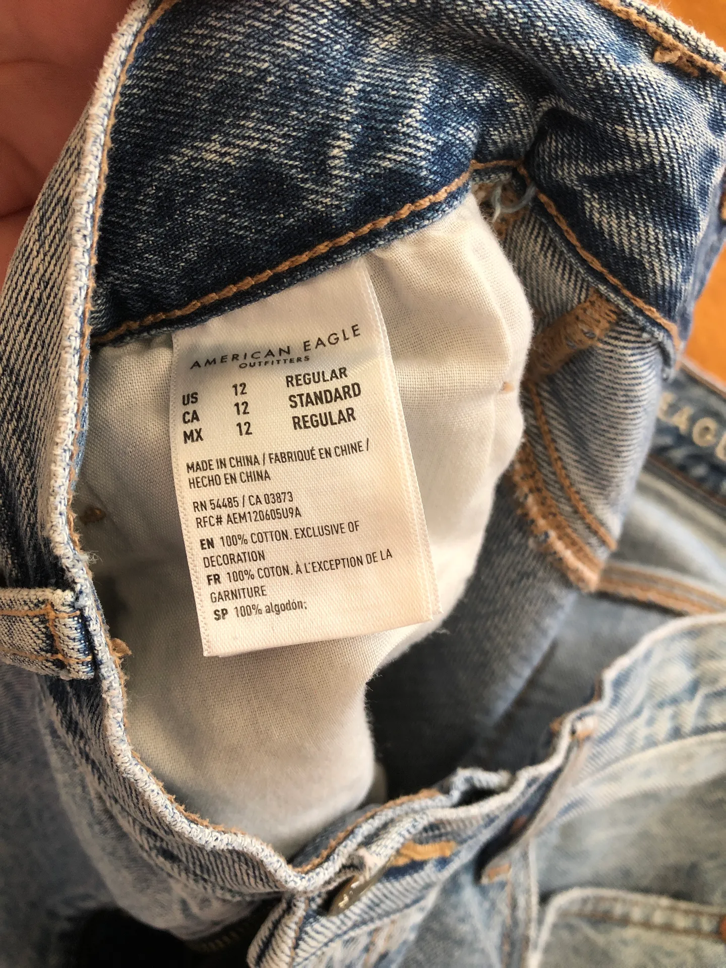 American Eagle  mom jeans  - Image 3