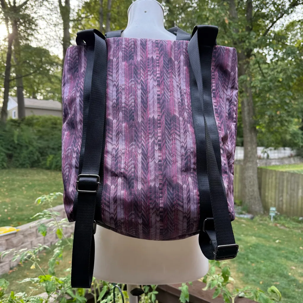 Fabletics Bucket Backpack Pink Purple Black Trim Arrow Pattern 15x14x5 - Image 2