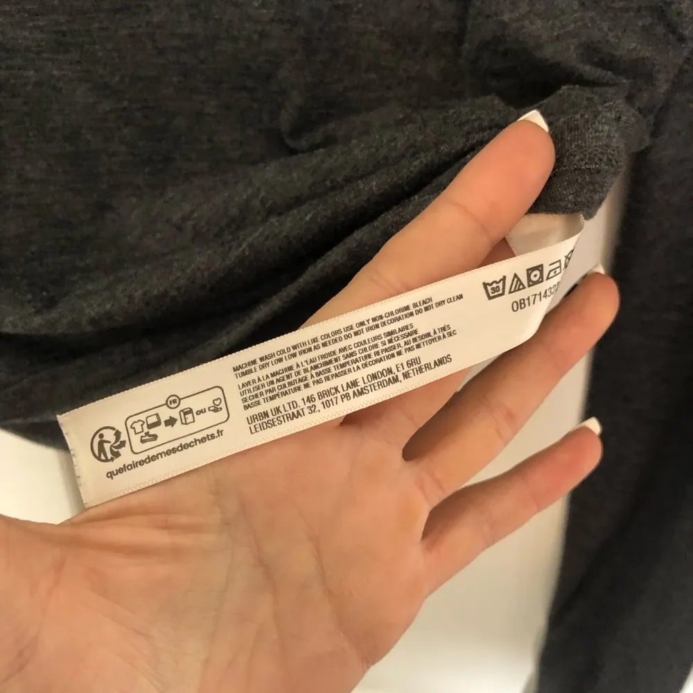 Free People Movement Side Ruched Grey Crop Long Sleeve Size S - Image 7