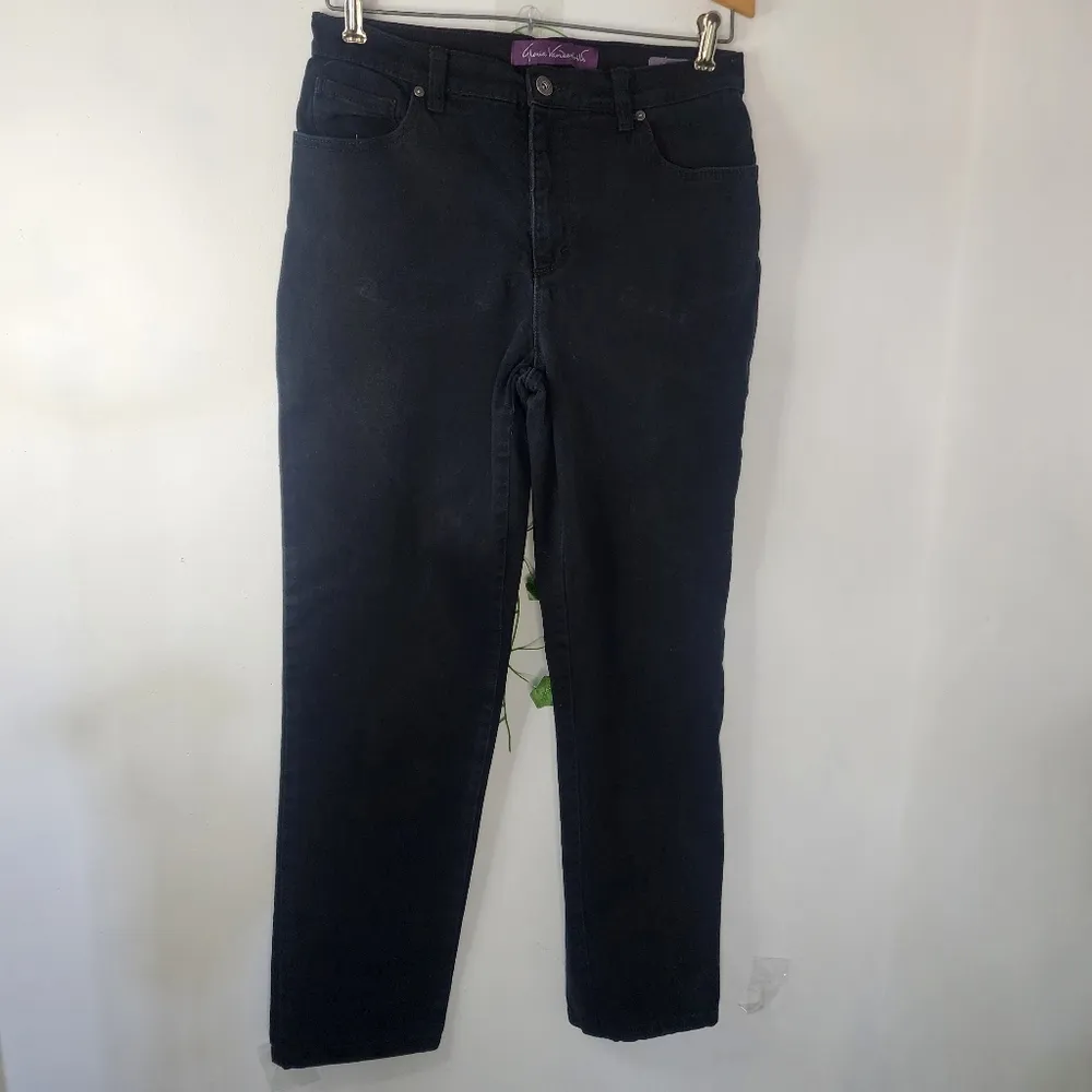Gloria Vanderbilt Amanda Straight Leg Black Jeans Missy Size 8 - Image 4