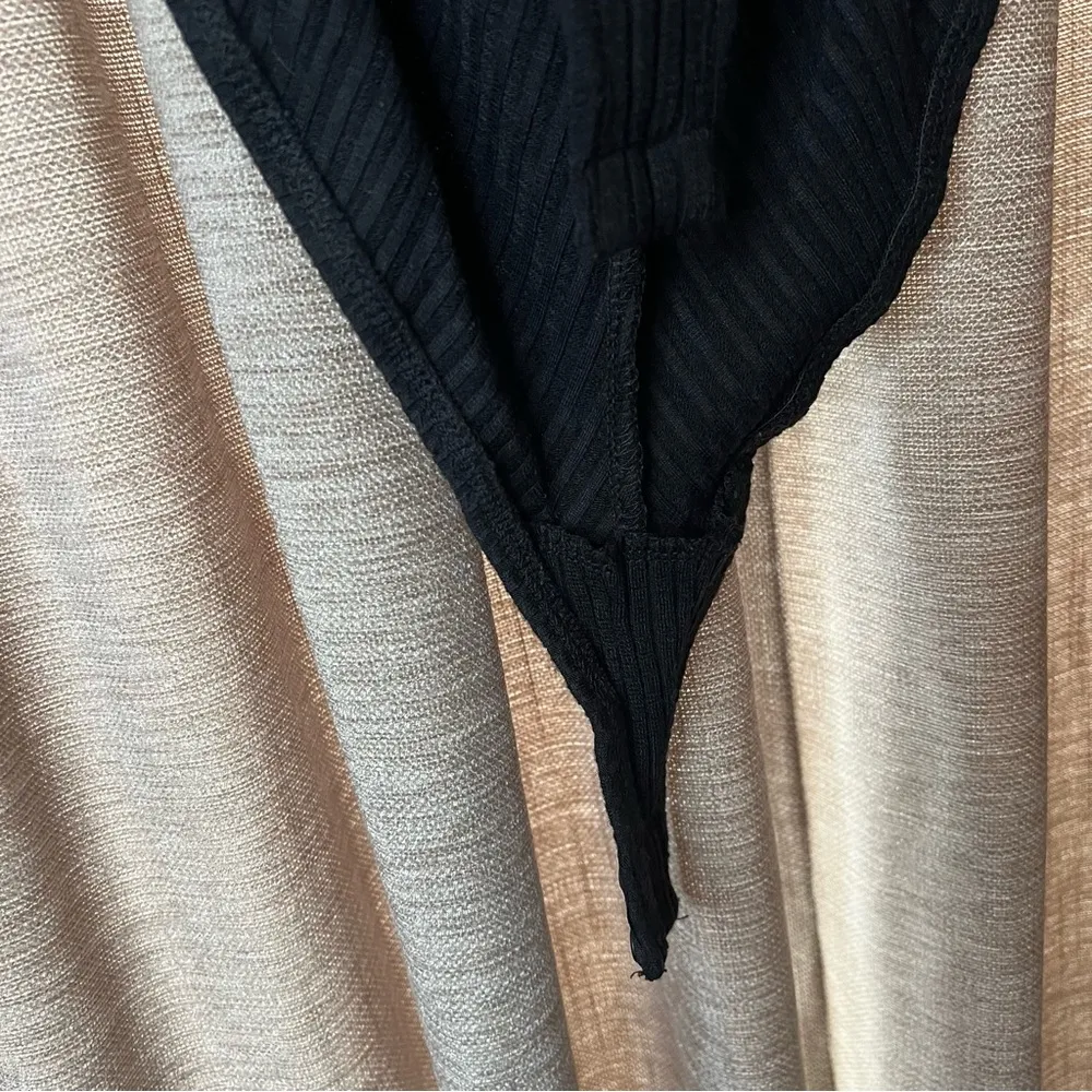 Black Verena Sleeveless Mock Neck Ribbed Backless Bodysuit Size Large - Image 8