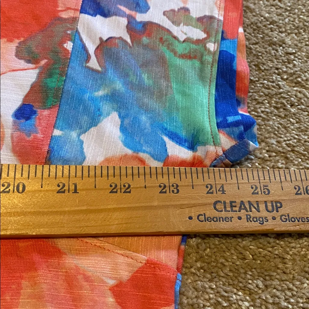 Talbots Supersoft Slub Crew Tee Painted Flowers Size Medium 12/24 - Image 3