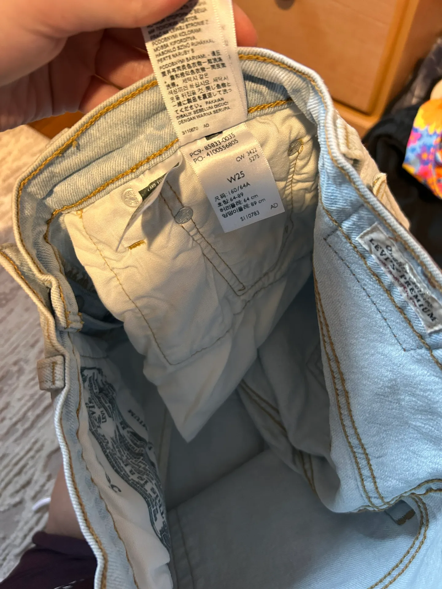 Levi’s 501 Shorts - Image 3