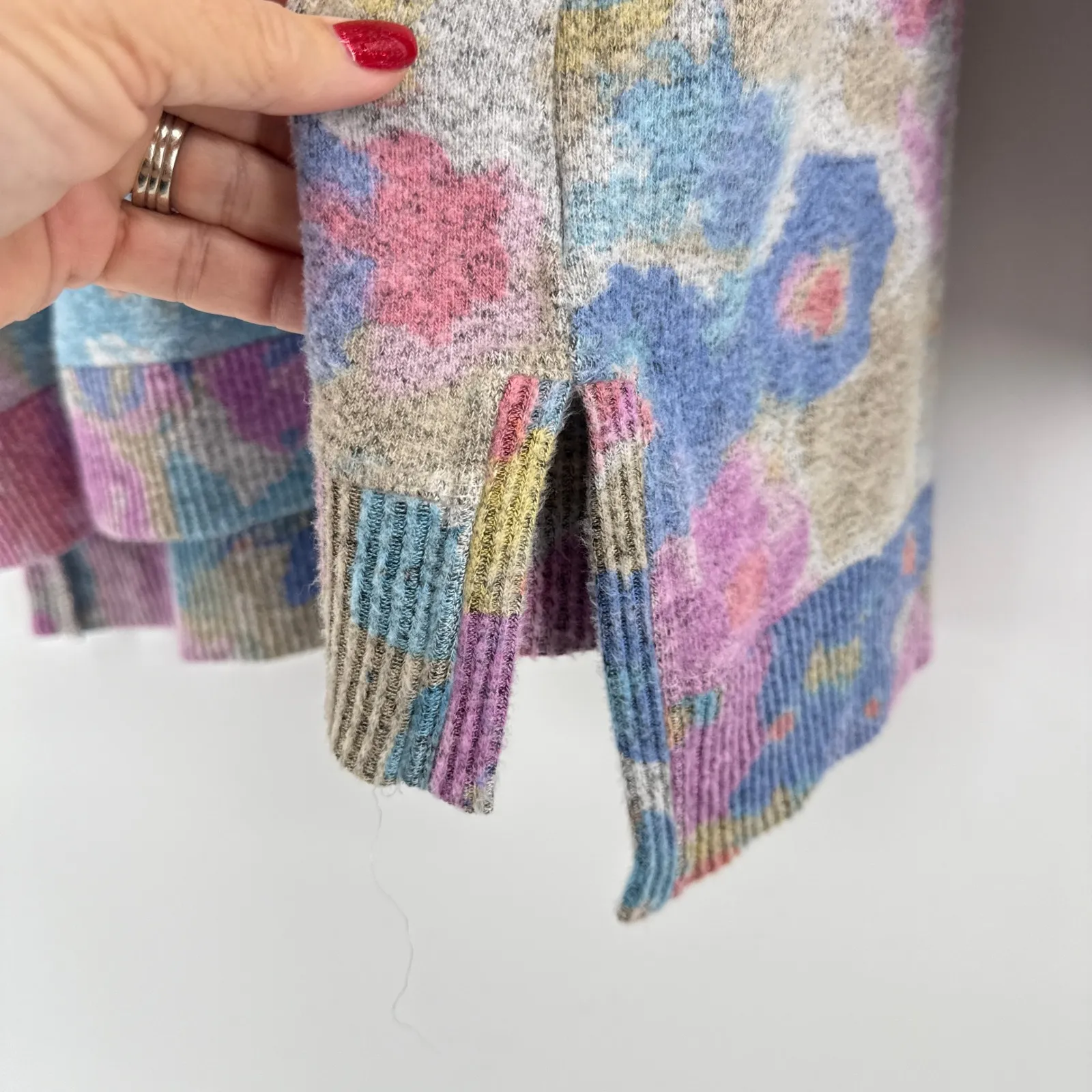 Habitat Floral Pastel Print Crew Neck Long Sleeve Lightweight Knit Sweater Large - Image 2