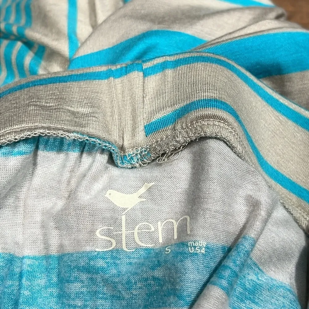 NORDSTROM Stem women's size small hi low skirt aqua plummage striped super soft Tan - Image 4