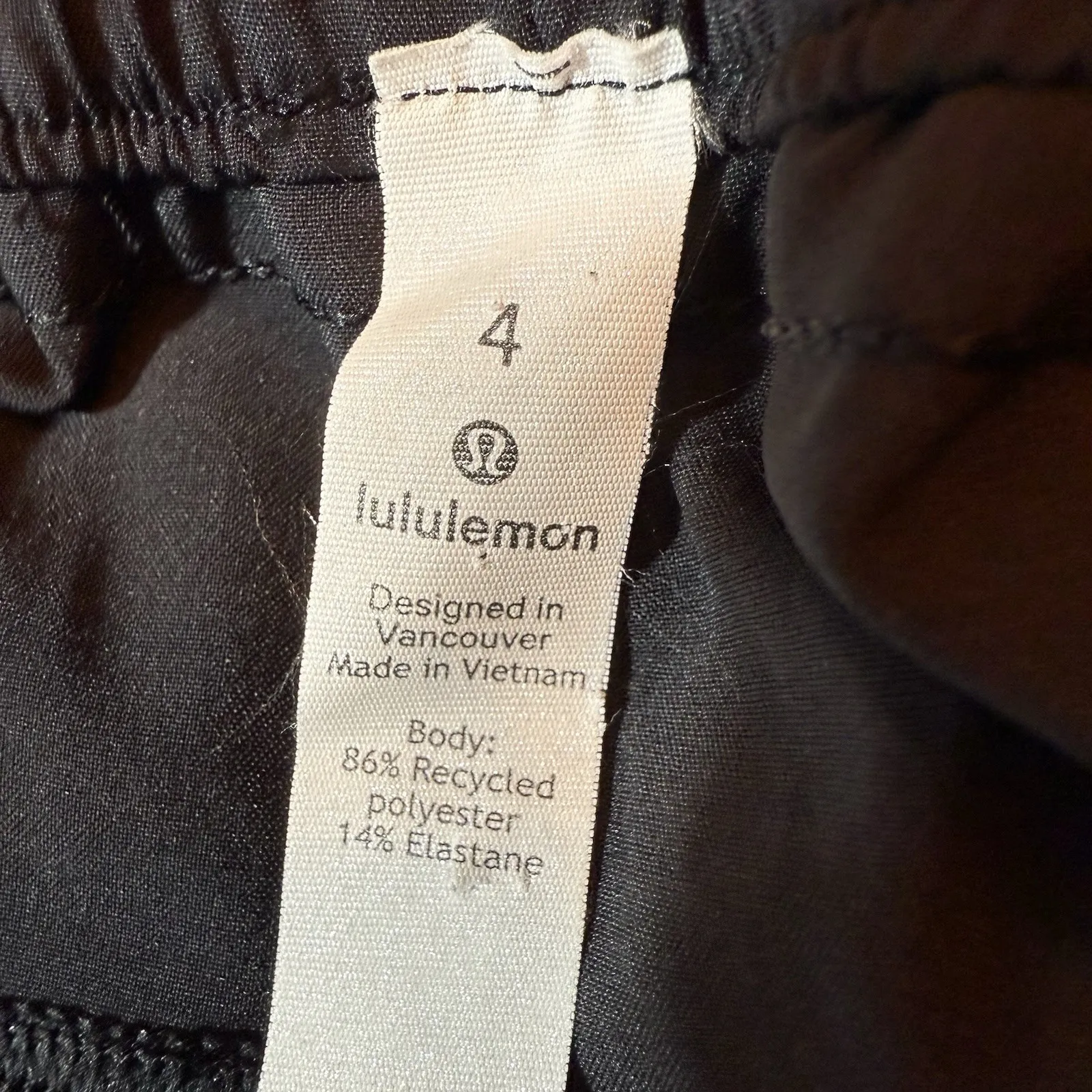 Lululemon Keep It Classic Crop Pants Womens Size 4 Drawstring Relaxed Athleisure - Image 9