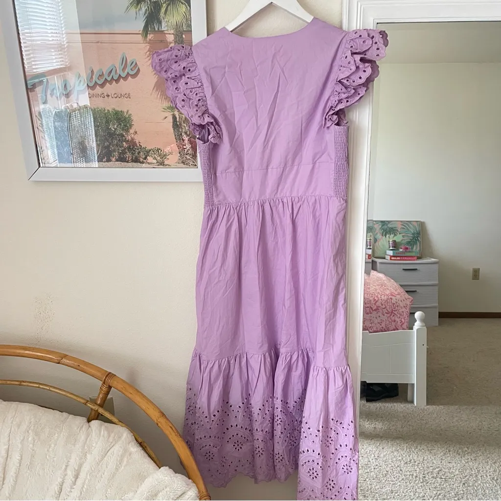 Tuckernuck Hyacinth House Lavender Eyelet Midi Dress in Size Medium - Image 4