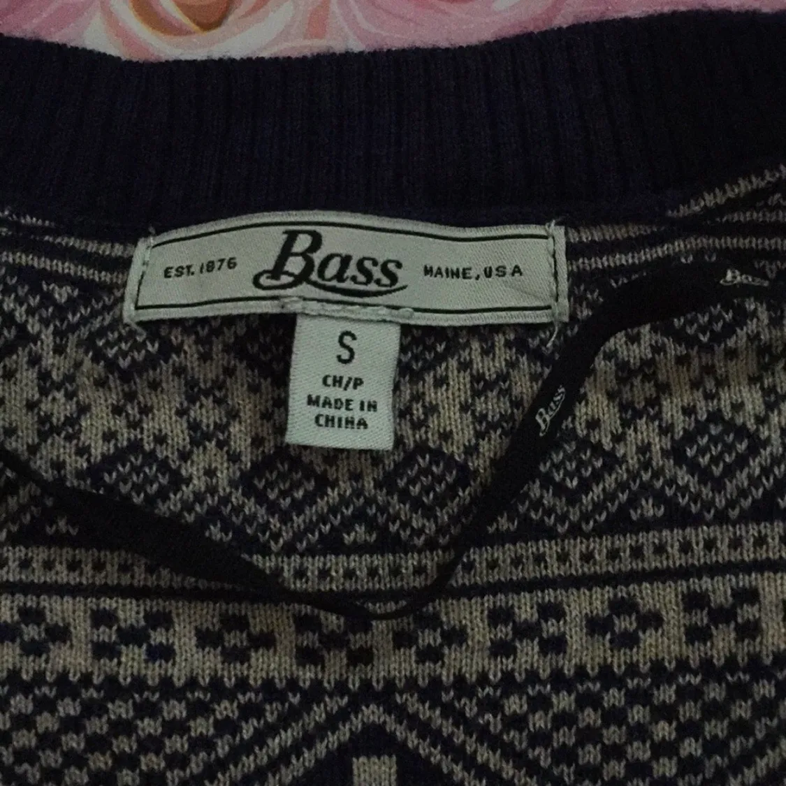 G.H. Bass Co Blue And Tan Cardigan - Image 4