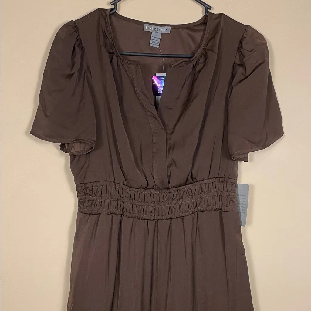 NWT Love x Design Women’s Boho Brown Smocked Tiered Short Sleeve Maxi Dress - Image 2