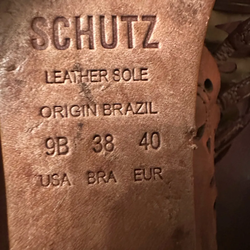 SCHUTZ Tan Gladiator Sandals small wedge heel size 9 leather - Image 9