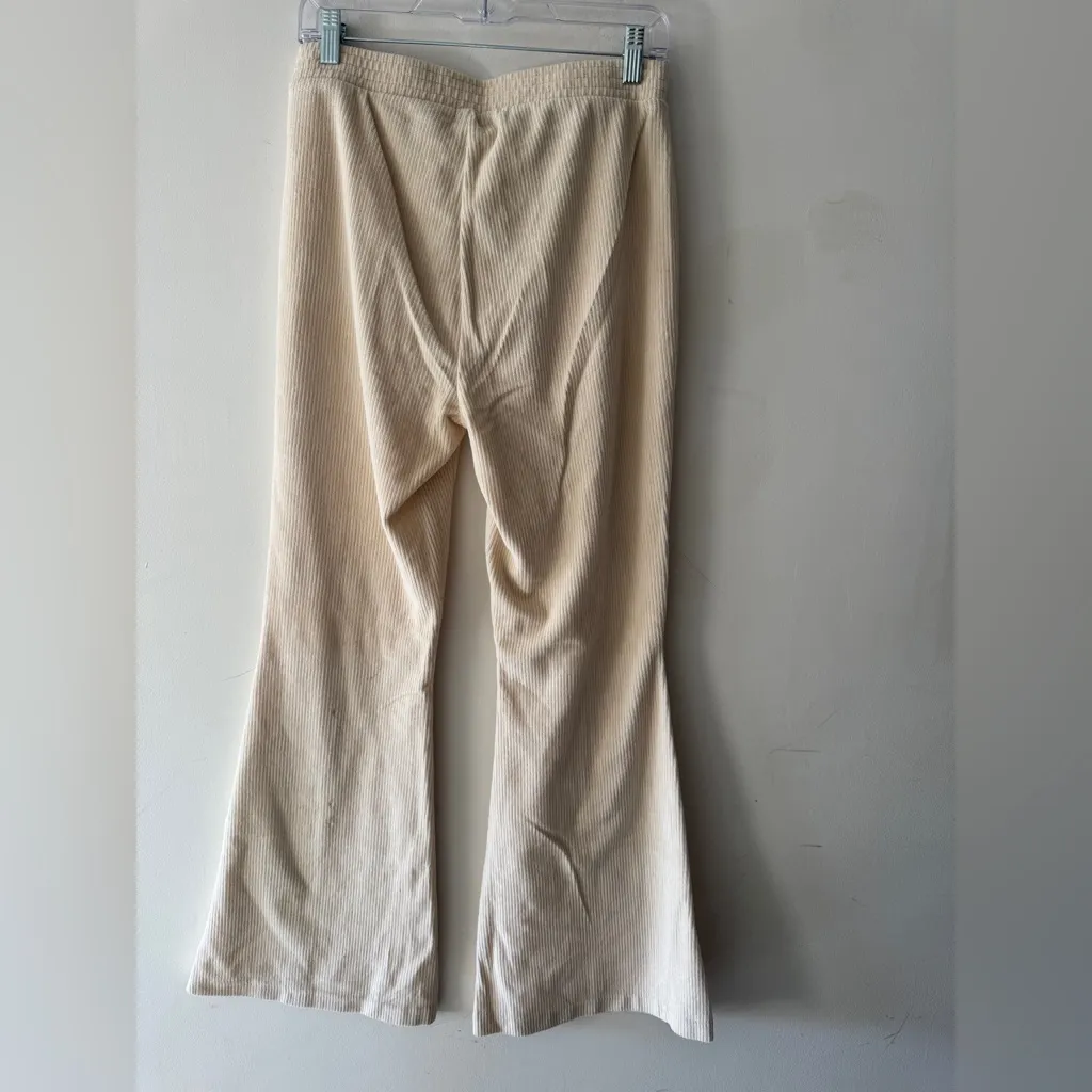 Aerie Groove-On Rib Velour Flare Pants in Soft Oat - Image 6