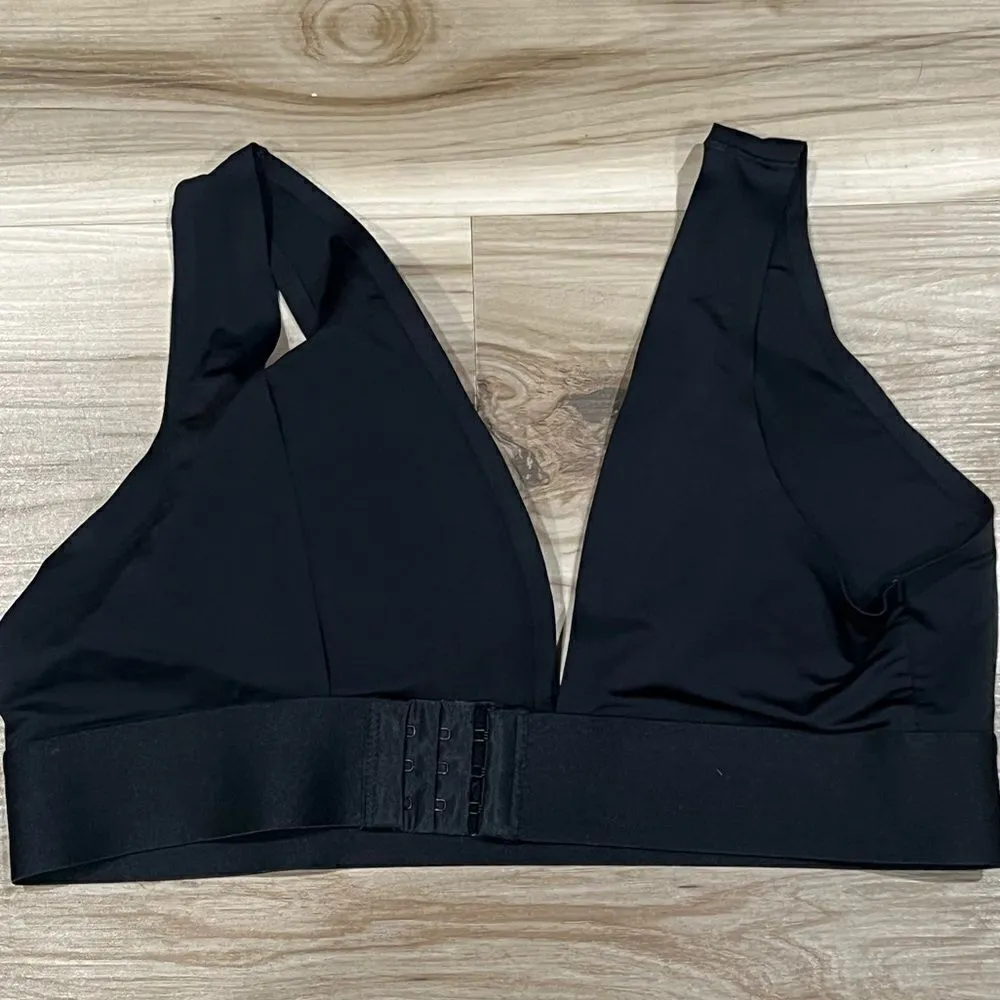 Juicy Couture Laser Cut Lounge Bra Women’s Medium - Image 2