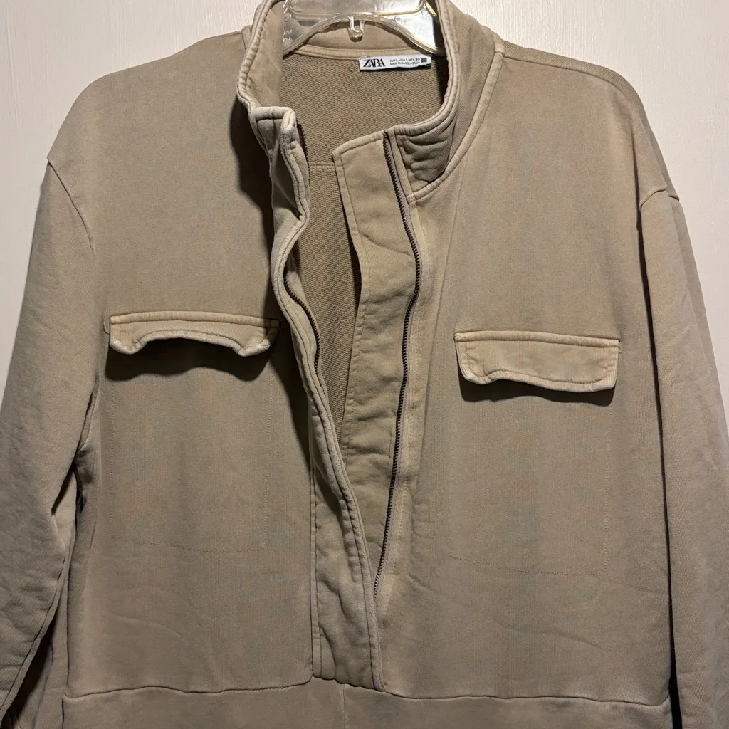 Zara- Khaki Cargo High-Waist Wide Leg Zipper Attached Belt Jumpsuit- Size L - Image 4