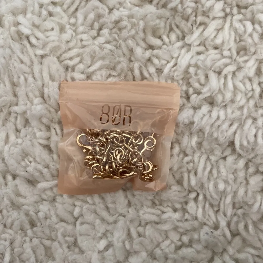 8 Other Reasons Chain Necklace - Image 3