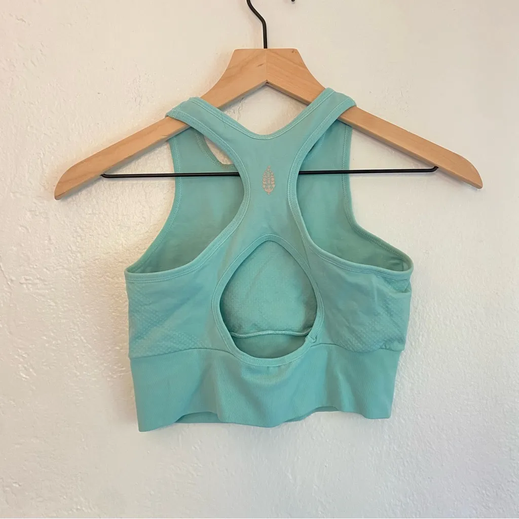 Free people movement with cute back cutout Aqua Tank Top for Women Green Size XS - Image 3