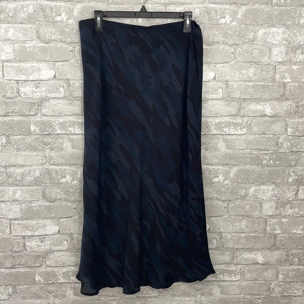 Lucky Brand Camo MIDI Skirt - Image 3