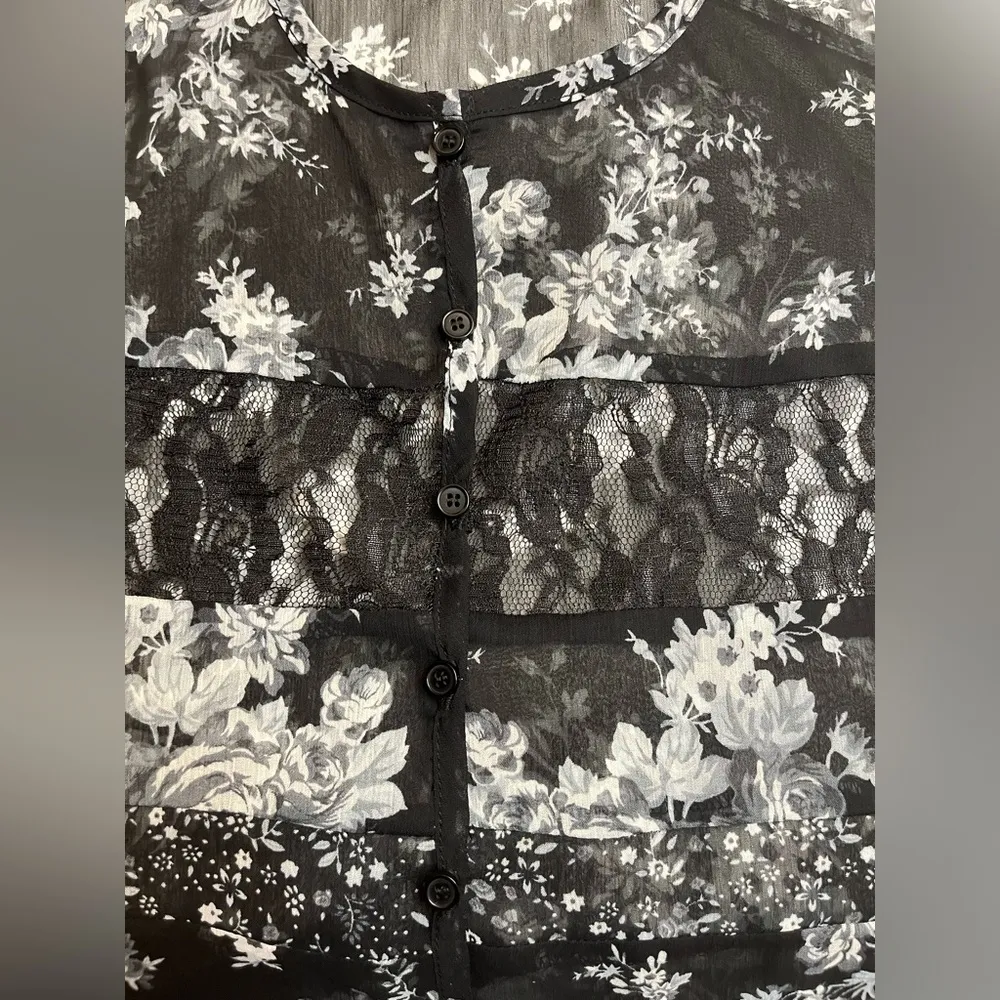 Full tilt floral sheer tank sleeveless top - Image 3