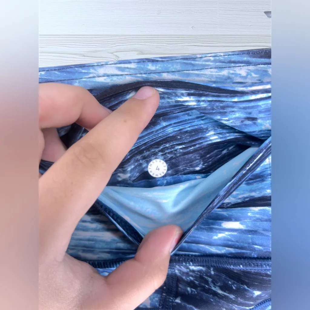 LULULEMON Women’s Fast & Free Crop II Shorelines Multi Blue Athletic Leggings - Image 9