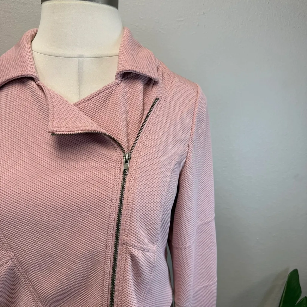 Torrid Light Pink Cropped Moto Jacket - Size 18/20 (2) - Image 4