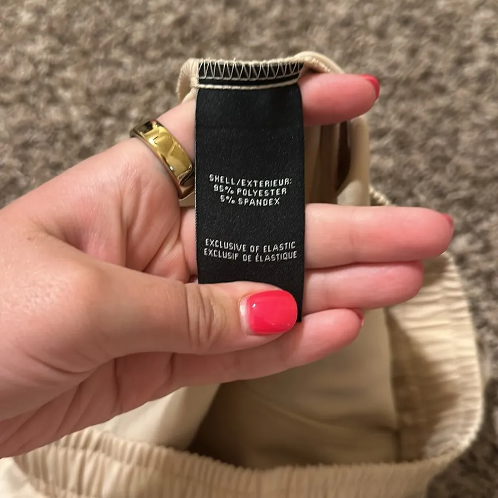 NWT 7 For All Mankind Straight Leg Pants Medium - Image 10