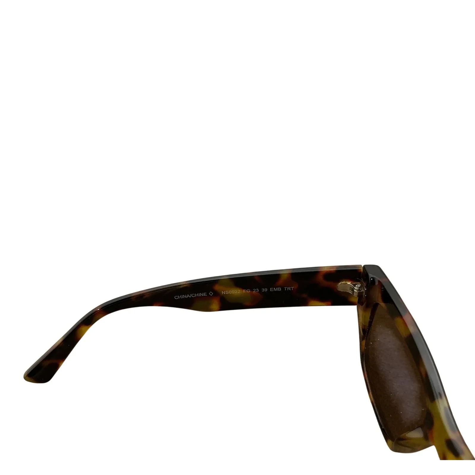 Tortoiseshell Rectangle Sunglass Frames Brown Lenses Modern Unisex Style - Image 4