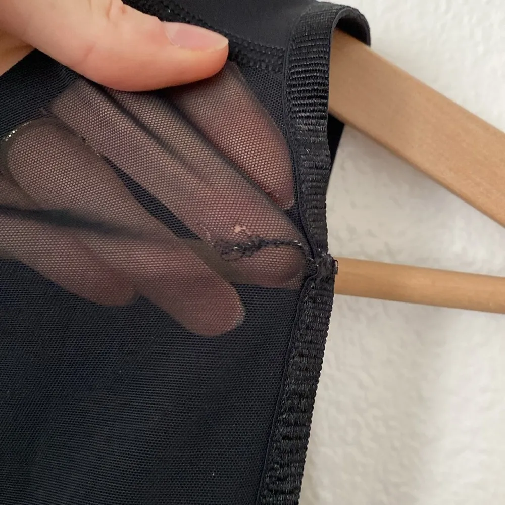 Lululemon 4 Off The Court Dress in Black - Image 12