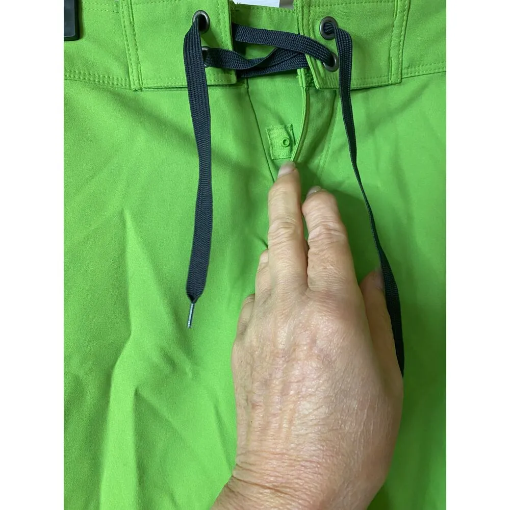 Eastern Mountain Sports Women's 4 Hiking Shorts Bright Green Lightweight Outdoor - Image 3